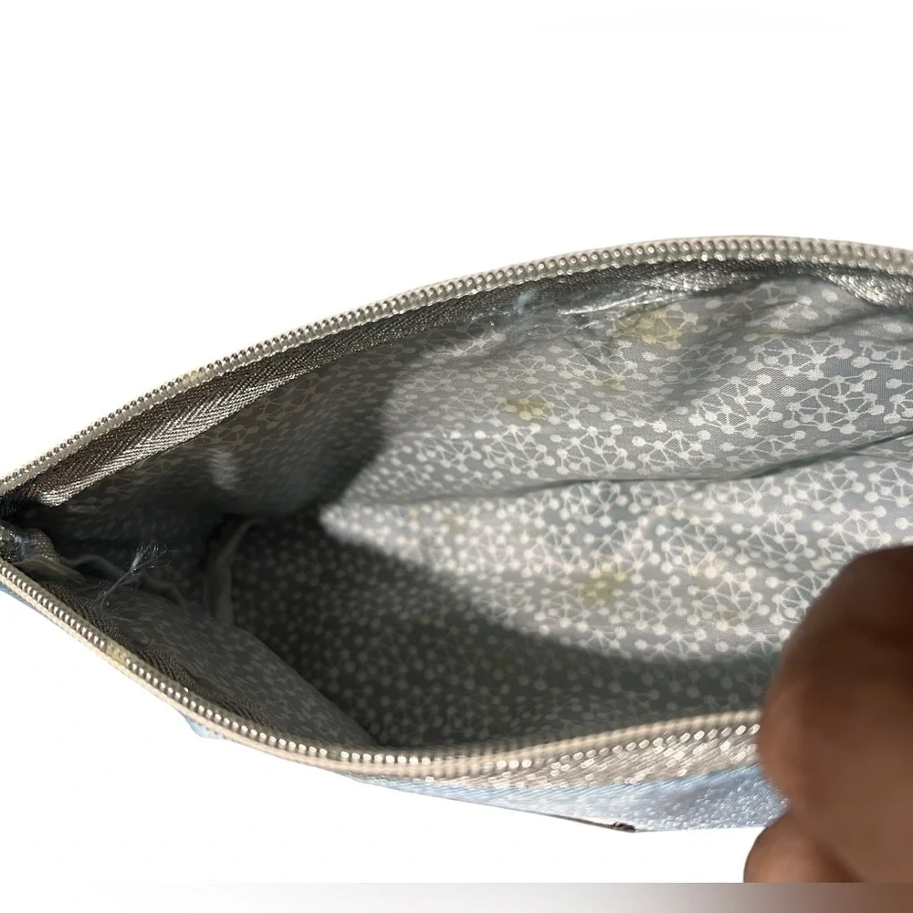 Onsen Metallic Blue Cosmetic Bag
